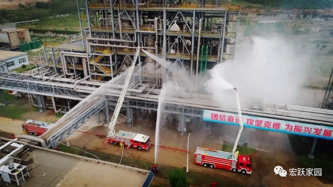 葫蘆島市在連石化工舉辦“2019年葫蘆島市危險化學品事故應(yīng)急救援演練”